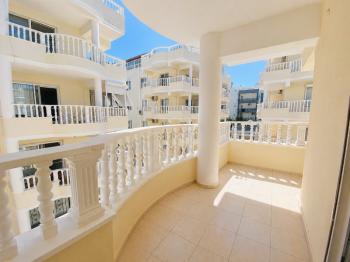 ALTINKUM MAHALLESİ’NDE HAVUZLU SİTE İÇERİSİNDE EŞYALI, 3+1 SATILIK DAİRE! DENİZE YÜRÜME MESAFESİNDE!