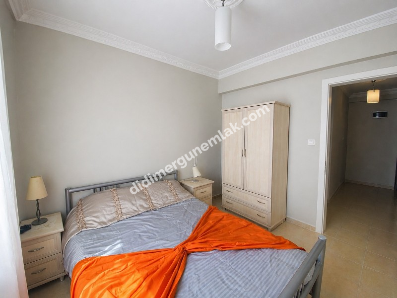 ALTINKUM MAHALLESİ’NDE HAVUZLU SİTE İÇERİSİNDE EŞYALI, 3+1 SATILIK DAİRE! DENİZE YÜRÜME MESAFESİNDE!