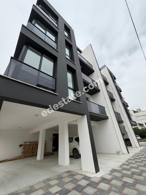 Lefkoşa Kızılbaş'ta SATILIK 2+1 Daireler