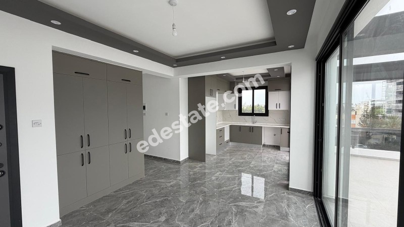 Lefkoşa Kızılbaş'ta SATILIK 2+1 Daireler