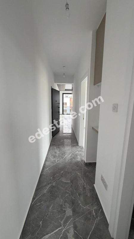 Lefkoşa Kızılbaş'ta SATILIK 2+1 Daireler