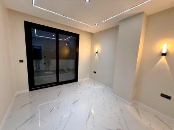 Didim'de Satılık 300 M2 Arsa Üzerinde 4+1 Villa