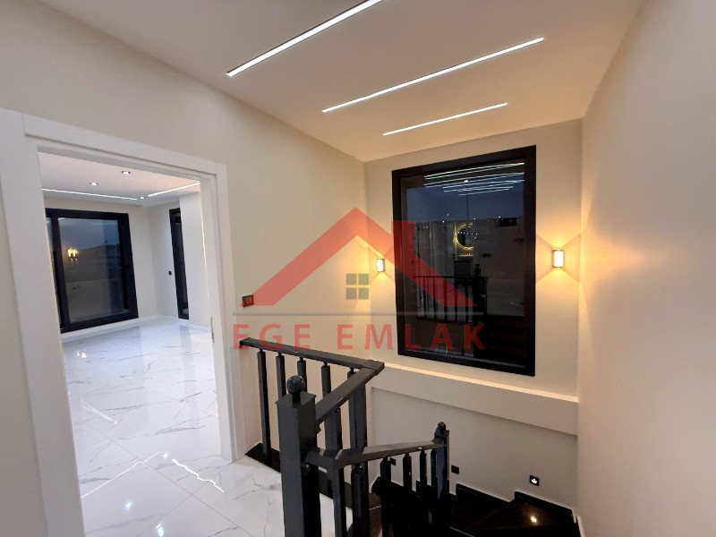 Didim'de Satılık 300 M2 Arsa Üzerinde 4+1 Villa