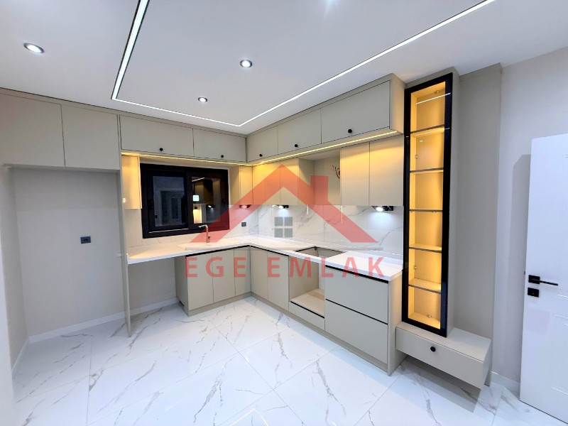 Didim'de Satılık 300 M2 Arsa Üzerinde 4+1 Villa