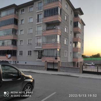 GÜVENAY - ÇORUM BUHARAEVLER SELÇUK CADDESİ ÜZERİ 3+1 EŞYALI KİRALIK DAİRE