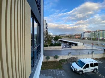 Güvenay - Çorum Üçtutlar Çevre Yoluna Cephe 4+1 Sıfır Eşyalı Satılık Daire 