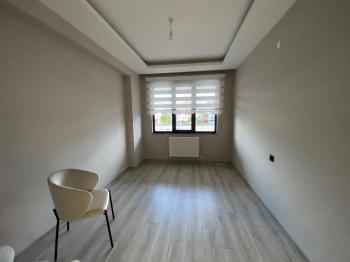 Güvenay - Çorum Üçtutlar Çevre Yoluna Cephe 4+1 Sıfır Eşyalı Satılık Daire 
