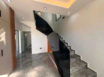 YENİKENT'TE YENİ SIFIR 4+1 MÜSTAKİL EV 