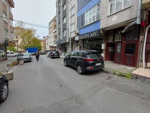 Yeşilpınar Özlem Çarşısına Yakın 140 m2 Kiralık İşyeri