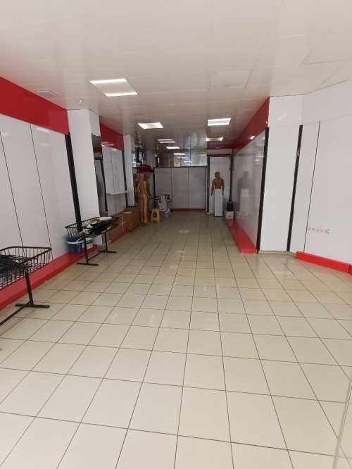Yeşilpınar Özlem Çarşısına Yakın 140 m2 Kiralık İşyeri