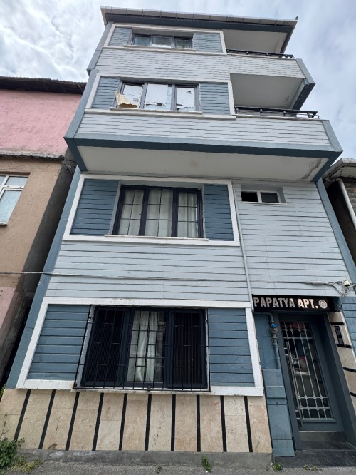 Alibeyköy Komple Satılık Bina Yüksek Kira Getirili