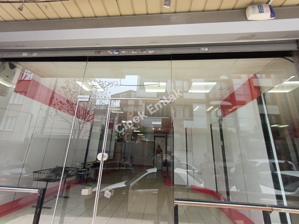 Yeşilpınar Özlem Çarşısına Yakın 140 m2 Kiralık İşyeri