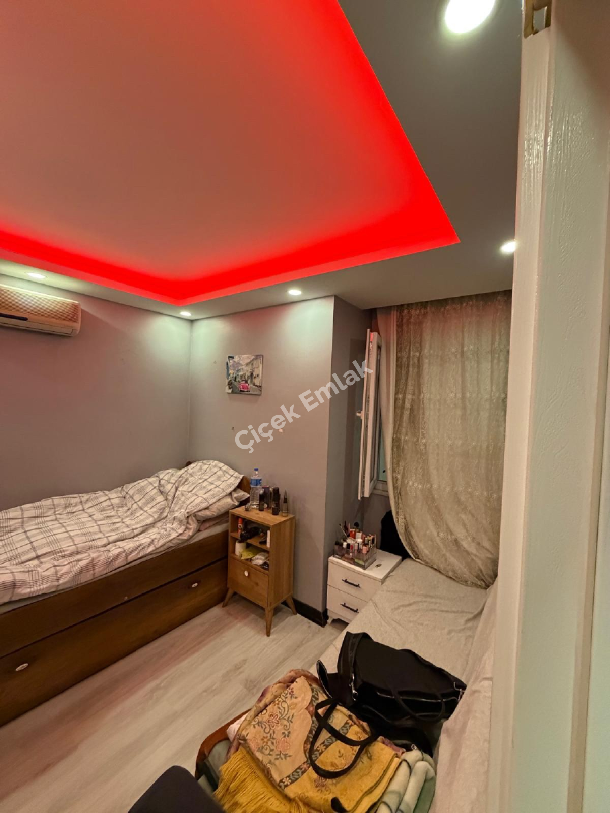 Alibeyköy Komple Satılık Bina Yüksek Kira Getirili