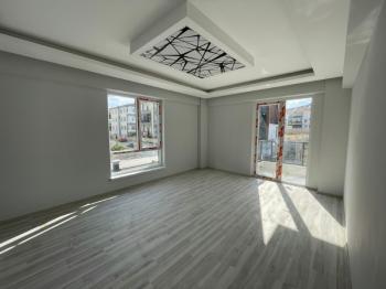 AFYON ÜÇOK EMLAKTAN KANLICA MAH 3+1 110M² SIFIR AYARINDA TEMİZ BAKIMLI KİRALIK DAİRE 
