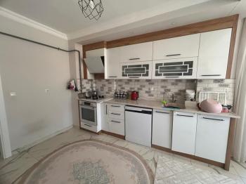 AFYTON ÜÇOK EMLAKTAN FATİH MAH SIFIR AYARINDA 2+1 80M² KİRALIK DAİRE