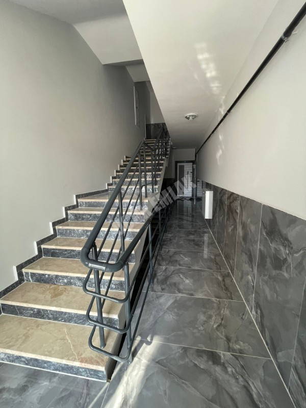 AFYON ÜÇOK EMLAKTAN KANLICA MAH 3+1 110M² SIFIR AYARINDA TEMİZ BAKIMLI KİRALIK DAİRE 