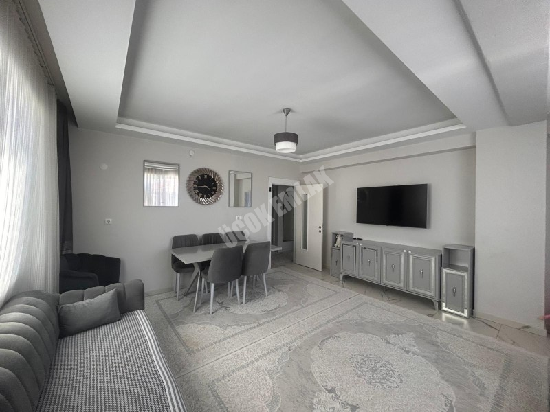 AFYTON ÜÇOK EMLAKTAN FATİH MAH SIFIR AYARINDA 2+1 80M² KİRALIK DAİRE