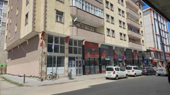 Ağrı Merkezde Satılık Yaklaşık 1500 M2 Kurumsal Kiracılı İş Yeri