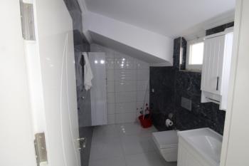 ALTINKUM MAHALLESİ’NDE DENİZE YÜRÜME MESAFESİNDE 3+1 MÜSTAKİL BAHÇELİ SATILIK VİLLA