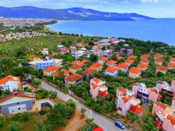 Didim Akbük Özpınar Sitesi’nde Denize 150 m, 3+1 Villa