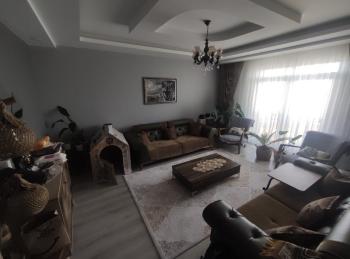 ZEMBİLLİ'DE SİTE İÇİ SATILIK LÜKS 3+1