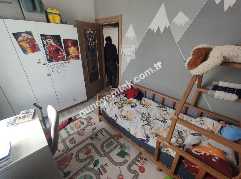 ZEMBİLLİ'DE SİTE İÇİ SATILIK LÜKS 3+1