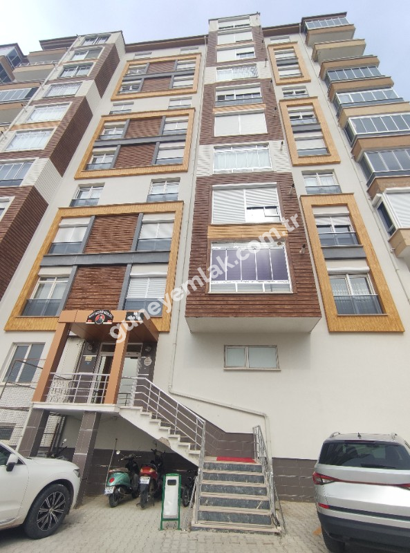 ZEMBİLLİ'DE SİTE İÇİ SATILIK LÜKS 3+1