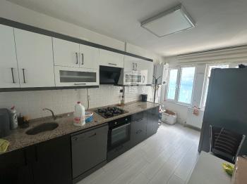 GÜVENAY - ÇORUM GAZİ CADDESİ ÜZERİ 3+1 KİRALIK OFİS 