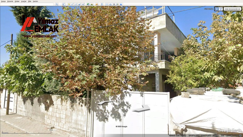 YILMAZ EMLAKTAN KAHTA MENDERES MAHALESİNDE SATILIK 2 KATLI MÜSTAKİL EV