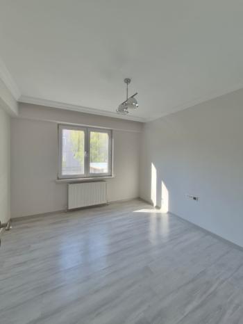 AFYON ÜÇOK EMLAKTAN GAZİ MAH 3+1 113M² SIFIR AYARINDA SATILIK DAİRE 
