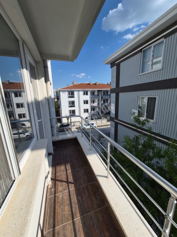 AFYON ÜÇOK EMLAKTAN GAZİ MAH 3+1 113M² SIFIR AYARINDA SATILIK DAİRE 