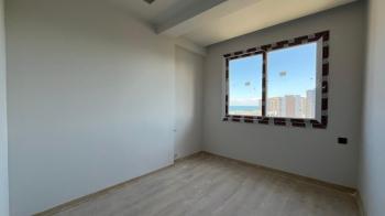 Elmas’tan Çeşmeli'de Yatırıma Uygun Sıfır Projede Deniz Manzaralı  1+1 
