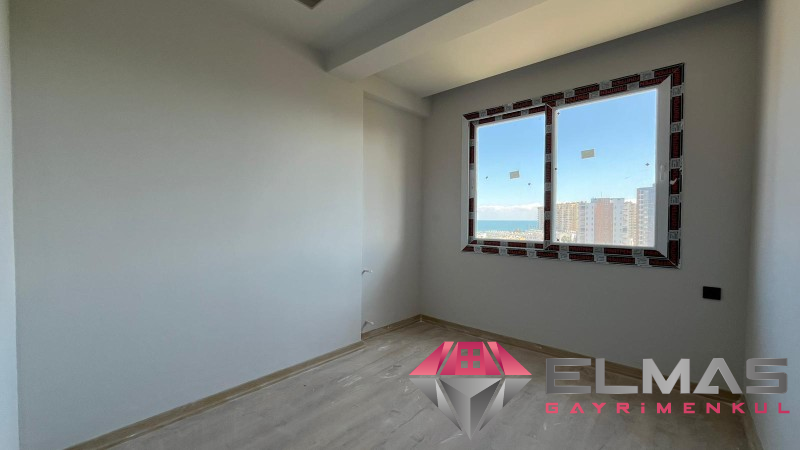 Elmas’tan Çeşmeli'de Yatırıma Uygun Sıfır Projede Deniz Manzaralı  1+1 