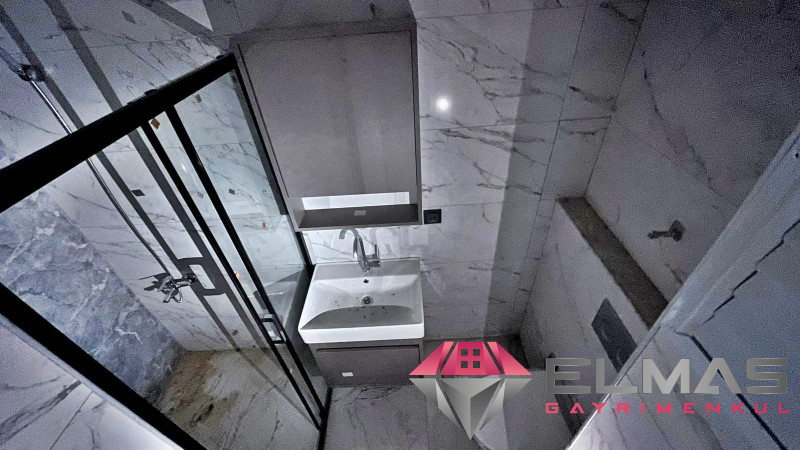 Elmas’tan Çeşmeli'de Yatırıma Uygun Sıfır Projede Deniz Manzaralı  1+1 