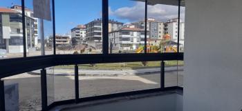 GÜVENAY - ÇORUM ÇEPNİ KIZ ÖĞRENCİ YURDU YANINDA 1+1 EŞYALI KİRALIK SIFIR DAİRE