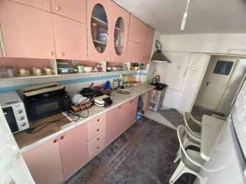 GÜVENAY - ÇORUM ÜÇTUTLAR MAH. ILICA CADDESİ ÜZERİ SATILIK 2+1 DAİRE