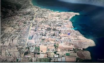 GİRNE  KARŞIYAKA'DA  SATILIK ARSA 