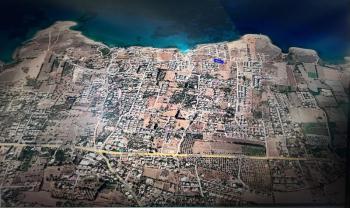 GİRNE  KARŞIYAKA'DA  SATILIK ARSA 
