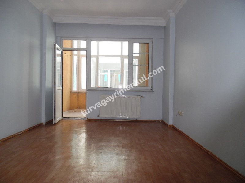 MUHİTTİN MAHALLESİNDE KİRALIK ARA KAT 3+1 DAİRE 
