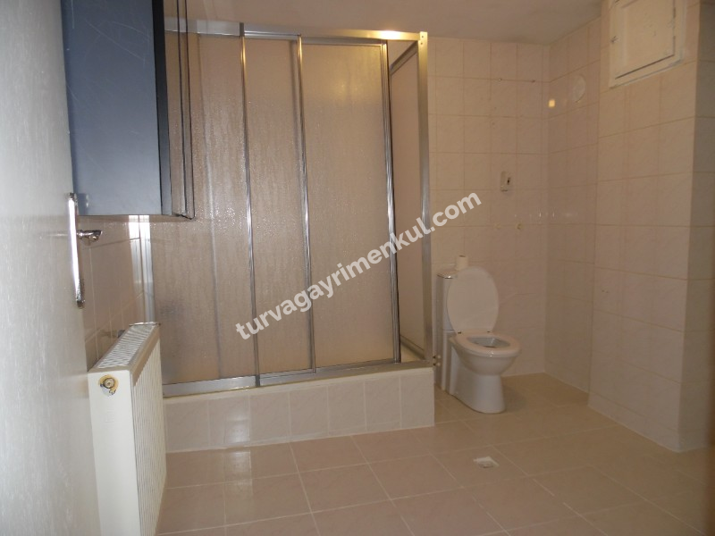 MUHİTTİN MAHALLESİNDE KİRALIK ARA KAT 3+1 DAİRE 