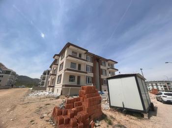 AFYON ÜÇOK EMLAKTAN KANLICA MAH 3+1 115M² SIFIR EBEVEYN BANYOLU SATILIK DAİRE 