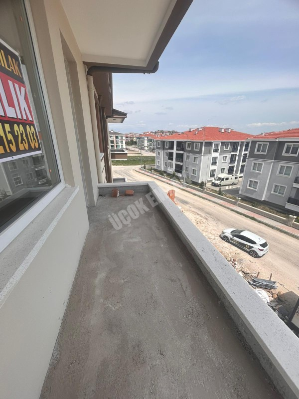 AFYON ÜÇOK EMLAKTAN KANLICA MAH 3+1 115M² SIFIR EBEVEYN BANYOLU SATILIK DAİRE 