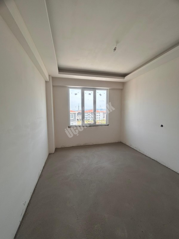 AFYON ÜÇOK EMLAKTAN KANLICA MAH 3+1 115M² SIFIR EBEVEYN BANYOLU SATILIK DAİRE 