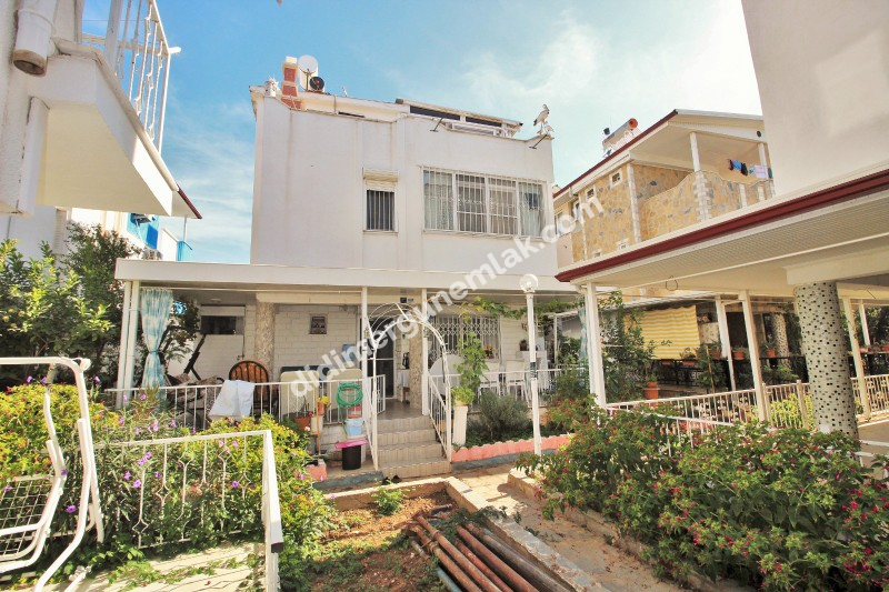 DAİRE FİYATINA VİLLA! EFELER MAHALLESİ’NDE SİTE İÇERİSİNDE 3+1 AYRI MUTFAK 