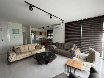Lefkoşa Gönyeli'de 2 Katlı Binada Full Eşyalı Satılık 3+1 Daire