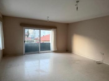 Lefkoşa Ortaköy'de Ebeveyn Banyolu Eşyasız Kiralık 2+1 Daire