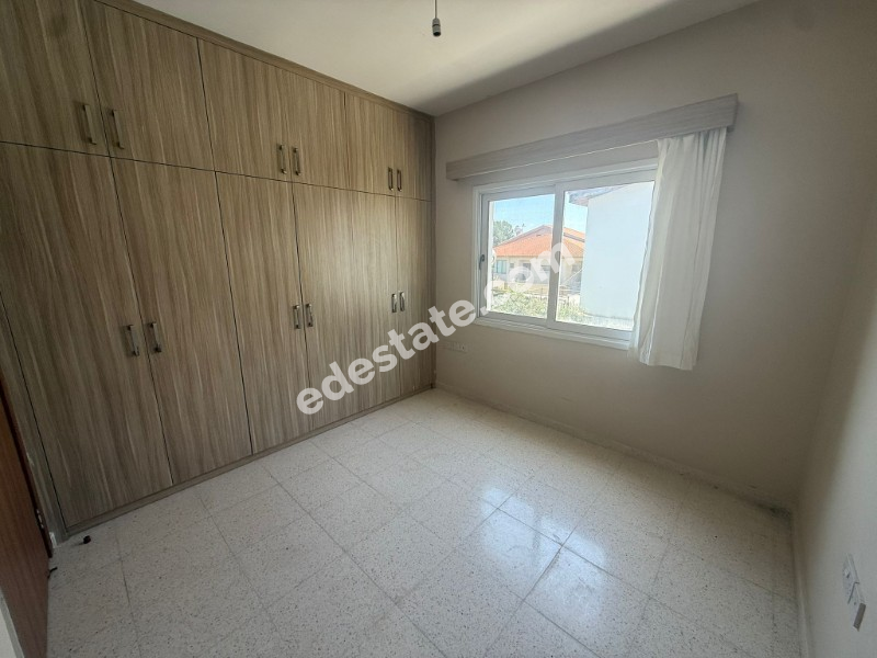 Lefkoşa Ortaköy'de Ebeveyn Banyolu Eşyasız Kiralık 2+1 Daire