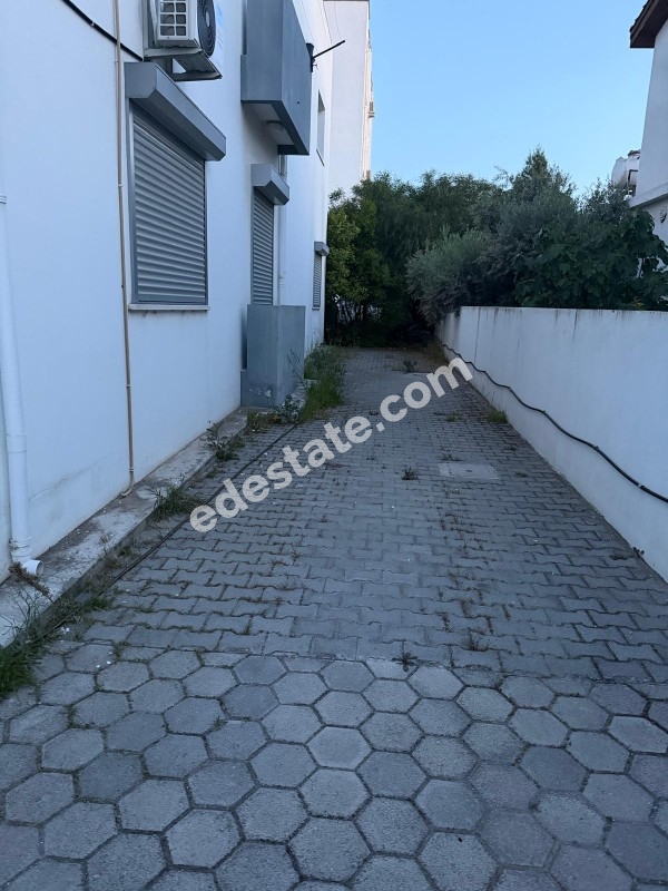 Lefkoşa Ortaköy'de Ebeveyn Banyolu Eşyasız Kiralık 2+1 Daire