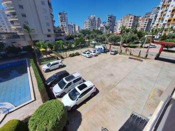 Elmas'tan Tek Blok ,Havuzlu,Doğalgazlı İskanlı,Soli Center Arkası Kaçmaz
