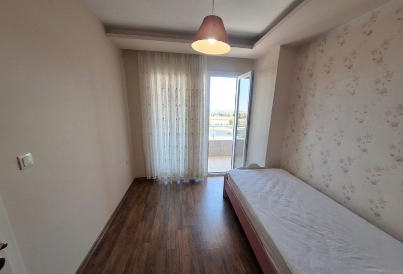 Elmas'tan Tek Blok ,Havuzlu,Doğalgazlı İskanlı,Soli Center Arkası Kaçmaz